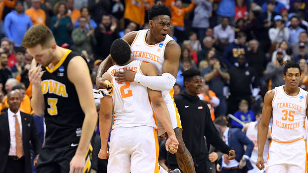 tennessee-iowa-sweet-sixteen-ncaa-tournament-march-madness.jpg